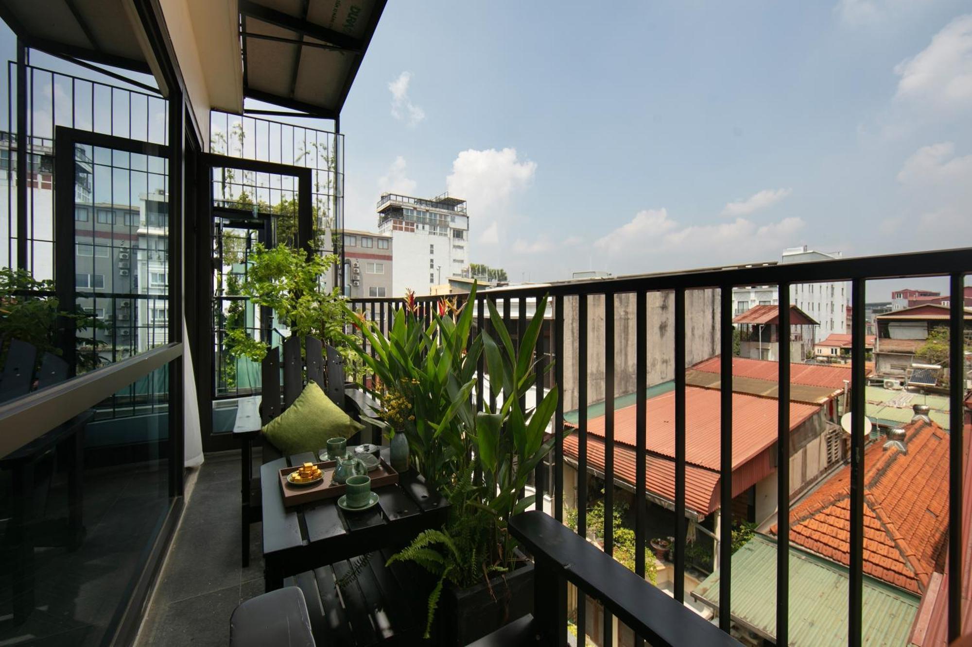 Le Premier Hotel & Rooftop Bar Hanoi Exteriör bild
