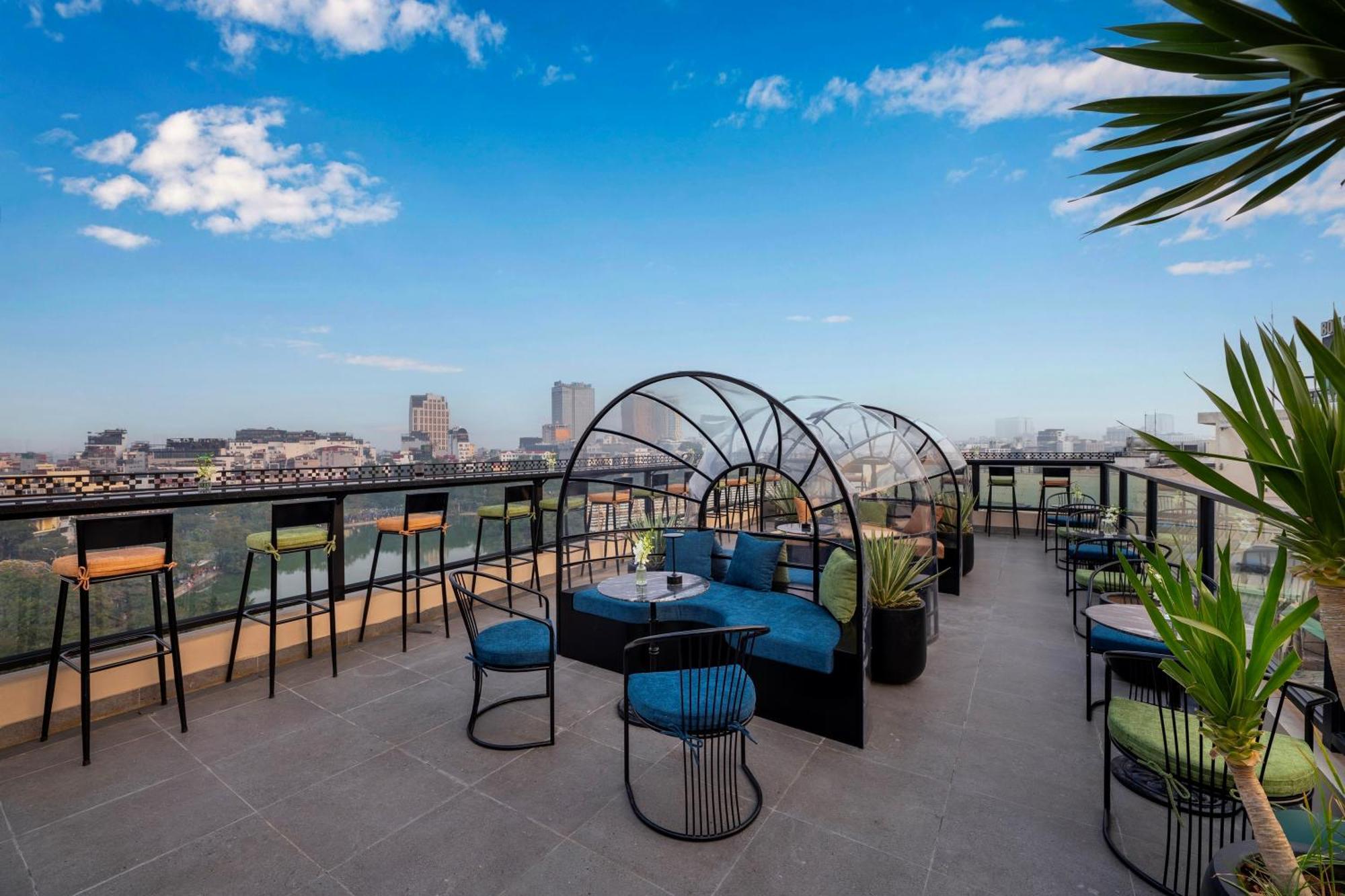 Le Premier Hotel & Rooftop Bar Hanoi Exteriör bild